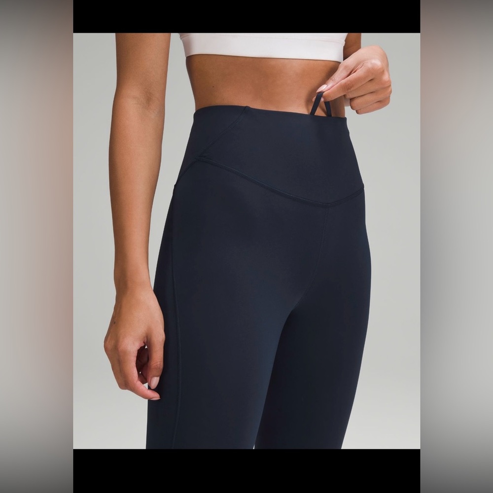 Base Pace HR Tight 25" TRNV 2
Color: True Navy
Size: 2 - Picture 4 of 6